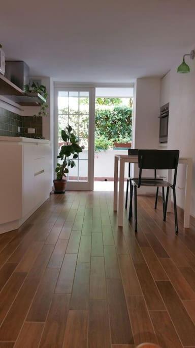 Cristina'S Flat Riccione Apartment Exterior photo